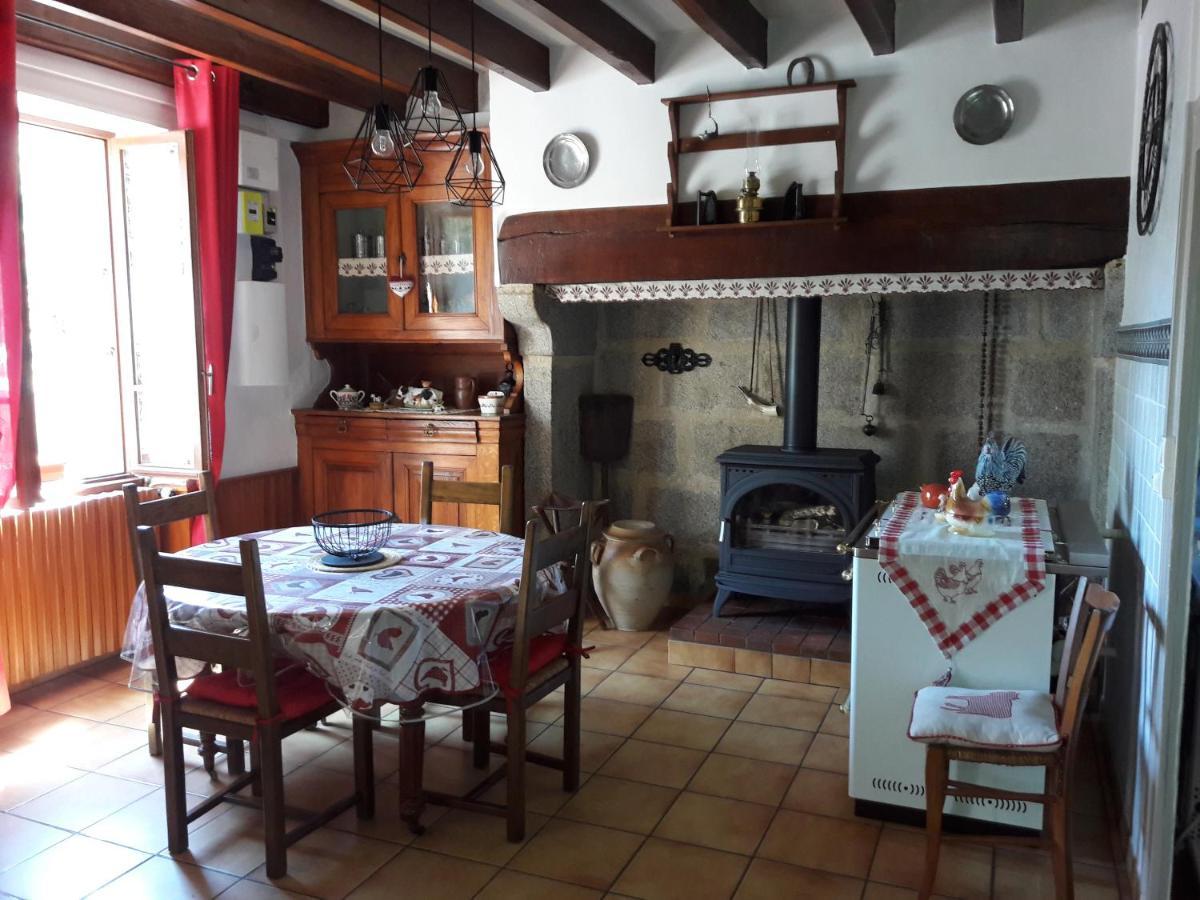 La Maison Du Mas Rando Saint-Georges-Nigremont Zewnętrze zdjęcie